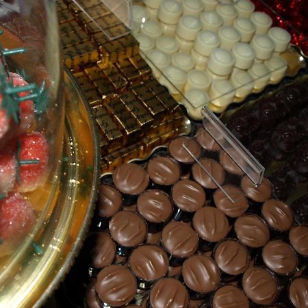 B&B Bon-Bon 'Nuit' Turnhout Εξωτερικό φωτογραφία